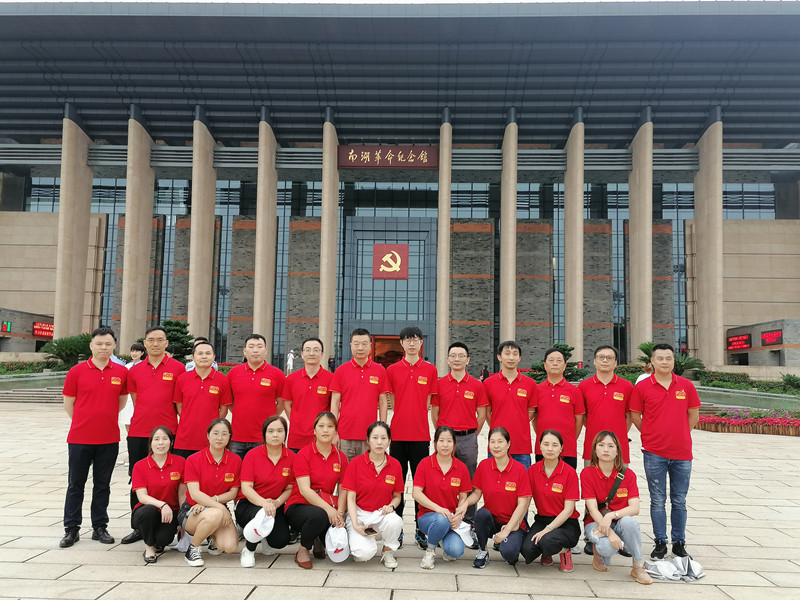 微信图片_20210621175701_副本.jpg